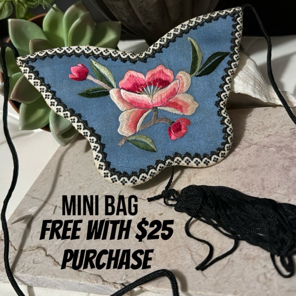 Free With $25 Purchase-Butterfly Purse-Mini Slip Top Open-Cloth-GUC